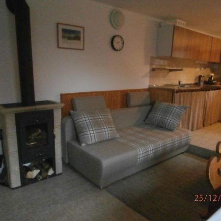 Apartman Aya يانوف نادنيسو المظهر الخارجي الصورة