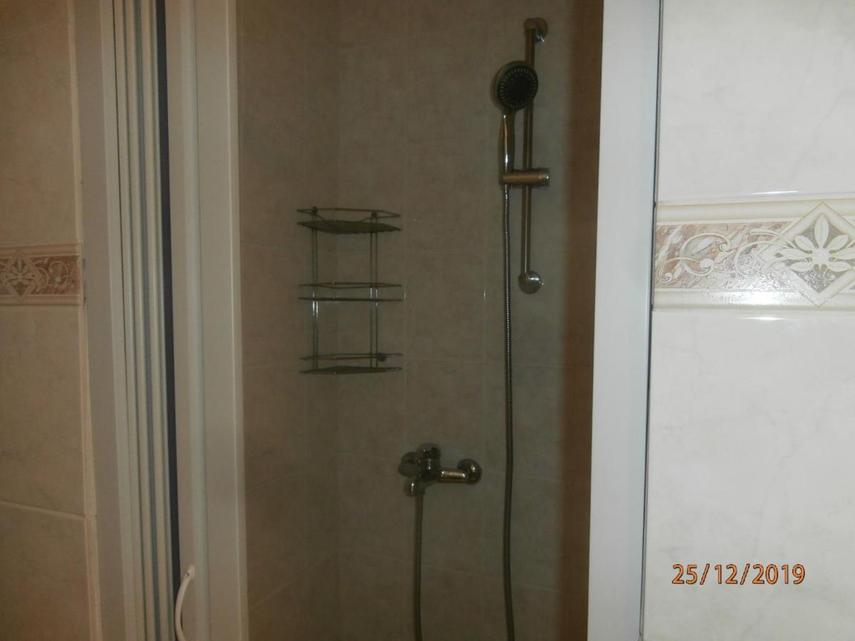Apartman Aya يانوف نادنيسو المظهر الخارجي الصورة